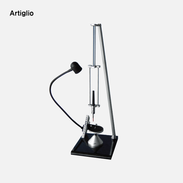 Parallelomatic Surveyor (파랄로매틱 서베이어)Artiglio (아티글리오)